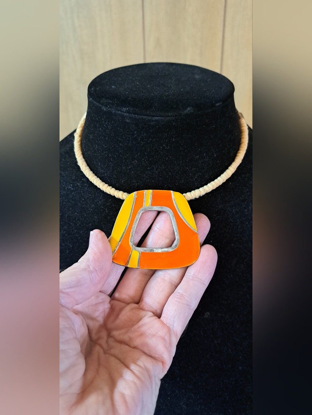 Retro Vtg Orange and Yellow Enameled Geometric Pendant Necklace Choker